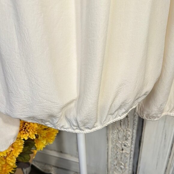 Karen Kane 100% Silk Elegant Cream Ruffle Long Sleeve Blouse - Picture 9 of 9